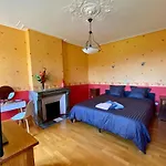 住宿加早餐酒店 Chambre Hote Maison De Campagne Sainte Barbe 米尔库尔