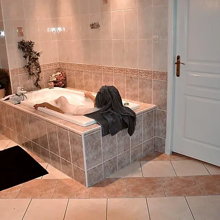 Sainte Barbe Bed & Breakfast *