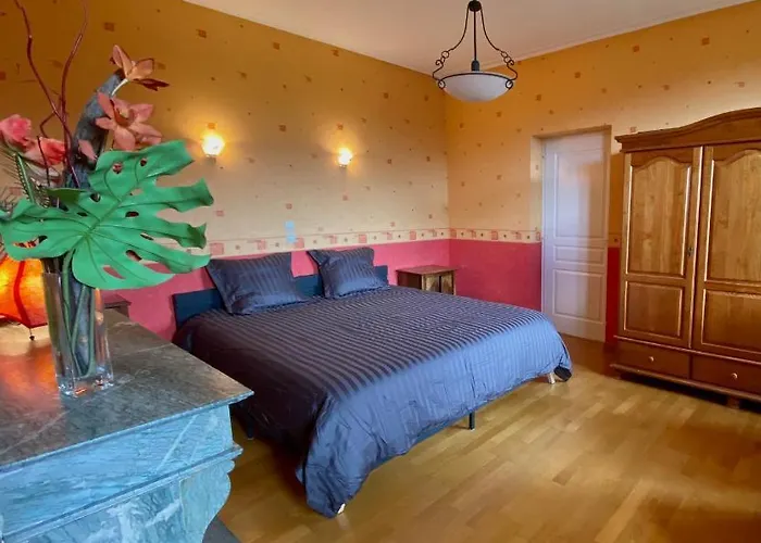 Bed & Breakfast Chambre Hote Maison De Campagne Sainte Barbe Mirecourt